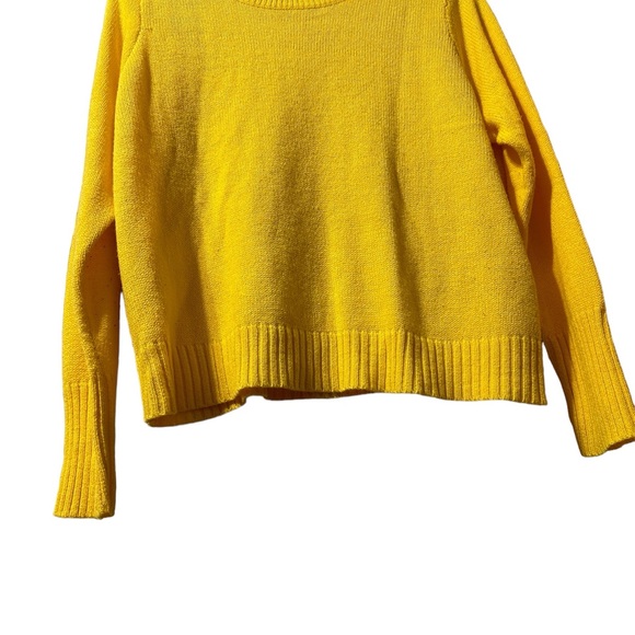 DIVIDED H&M Mustard Yellow Sweater - Picture 4 of 11